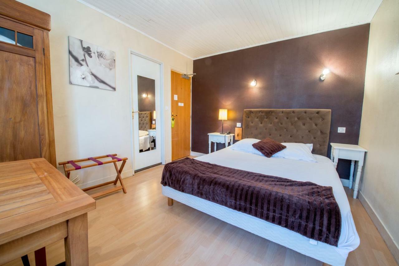 Logis Hotels - Hotel Et Restaurant Les Voyageurs Tournon-dʼAgenais Eksteriør billede